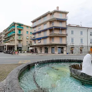 Appartamento Joivy For 4, Metres From Beach, In, Sestri Levante